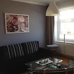 Am Schlossparkcenter شفيرين