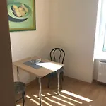 Am Schlossparkcenter * شفيرين