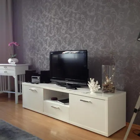 アパート Am Schlossparkcenter シュヴェリーン